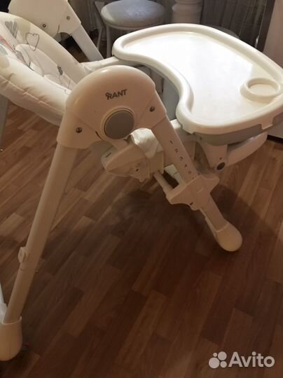 Стульчик для кормления