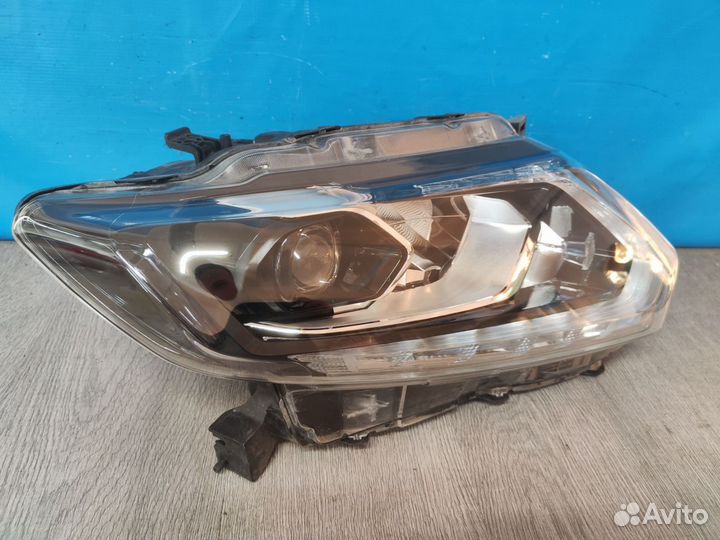 Фара правая Nissan X-Trail 3 Т32 2014