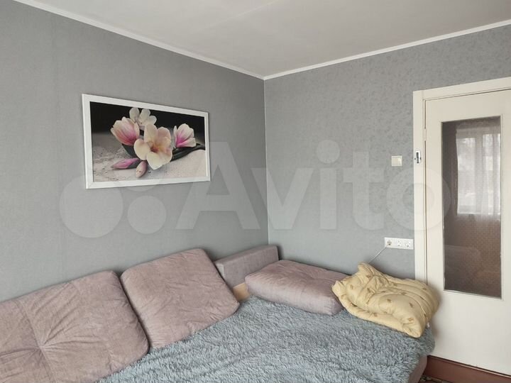 2-к. квартира, 57,2 м², 2/5 эт.