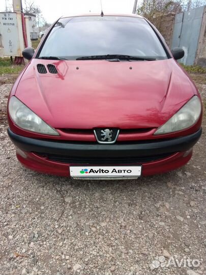 Peugeot 206 1.4 AT, 2001, 204 000 км