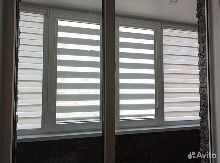 Рулонная штора с эффектом день ночь