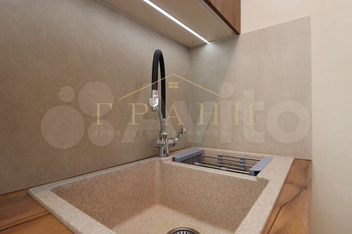 3-к. квартира, 81,6 м², 12/25 эт.