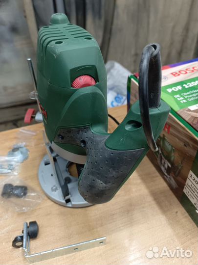 Ручной фрезер bosch