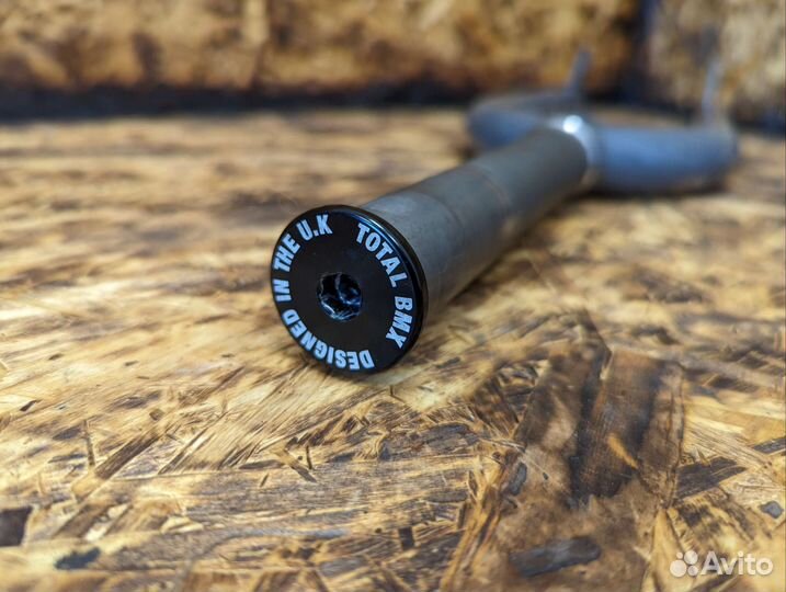 Вилка Fiend Embryo V2