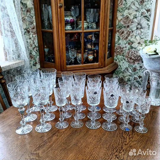 Хрустальные бокалы, фужеры и рюмки презент гхз