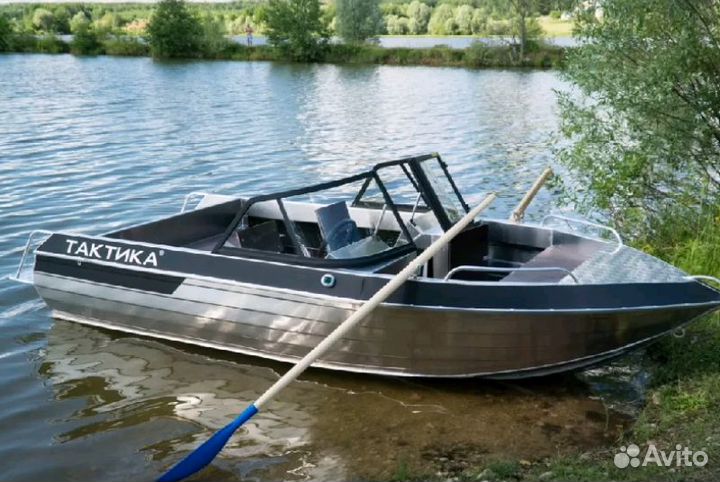 Алюминиевая лодка Тактика 460 DC