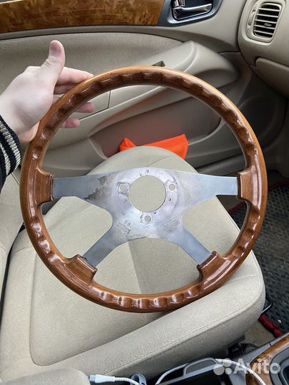 Руль деревянный
