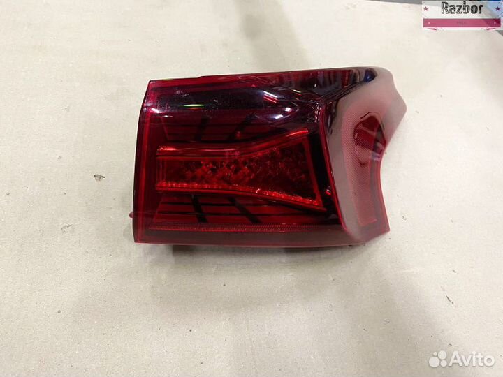 Фонарь задний правый Hyundai Santa Fe 4