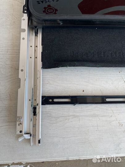 Lexus RX4 Стекло люка