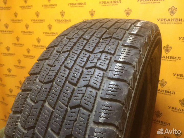 Goodyear Ice Navi Zea 205/65 R15
