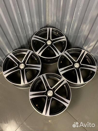 Диски литые Toyota 6.5xR15