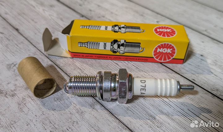 Свеча зажигания NGK 7912 (d7en)