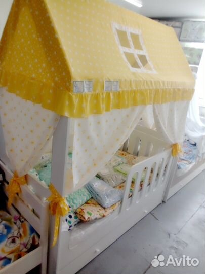 Детская Кроватка Домик 1600-800