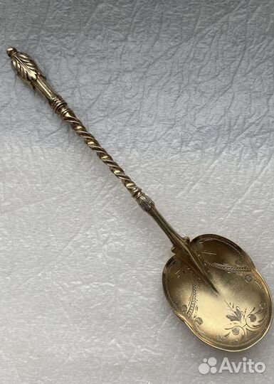 Серебряные десертные ложки