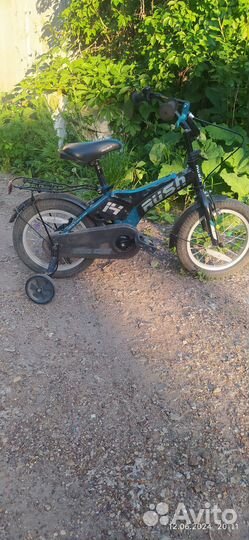 Детский велосипед бу