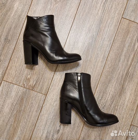 Демисезонные ботинки Эконика р-р 37