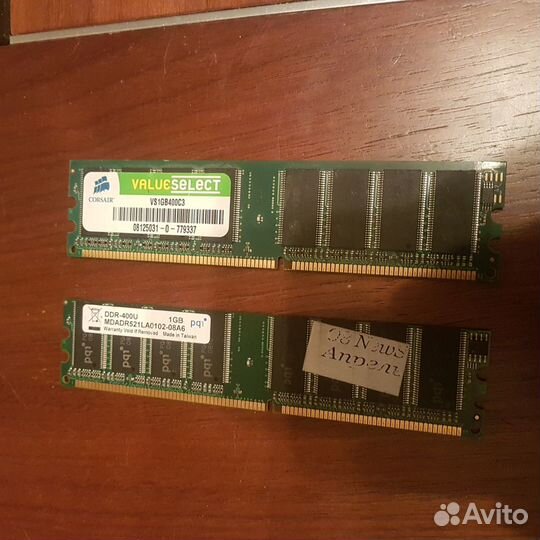 Модули памяти Corsair и PQ1 dimm 1 Гб PC-3200