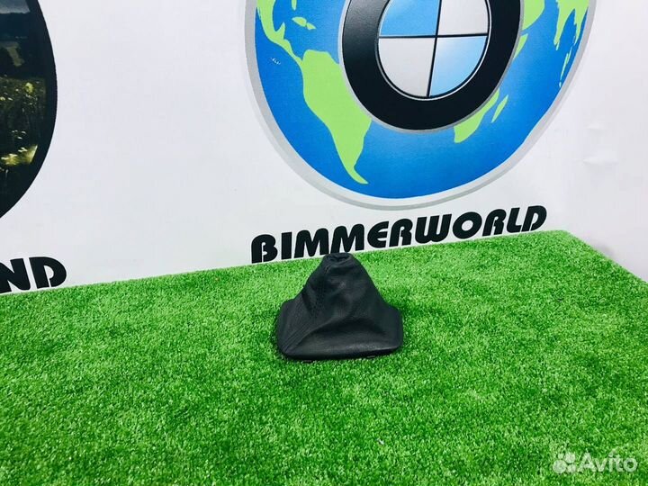 Чехол рукоятки кпп BMW 3 E90/E91/E92/E93 E90 2007