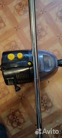 Пылесос Zanussi, почти новый