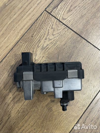 Сервопривод турбины om642