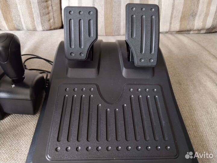 Игровой руль для PS4