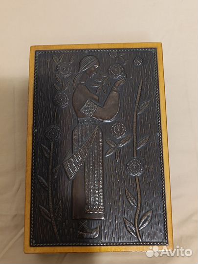 Шкатулки для рукоделия