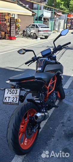 Мотоцыкл KTM duke 390 2022-2023