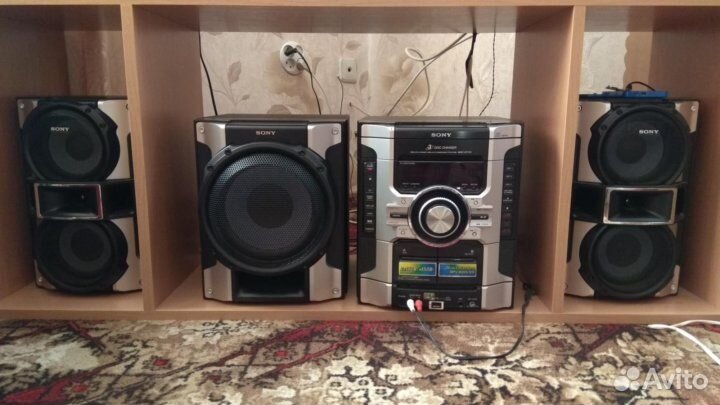 Музыкальный центр sony MHC-GT44 с пультом сабвуфер