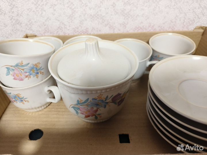 Столовый сервиз новый