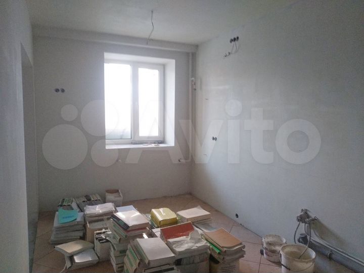 2-к. квартира, 53 м², 1/6 эт.