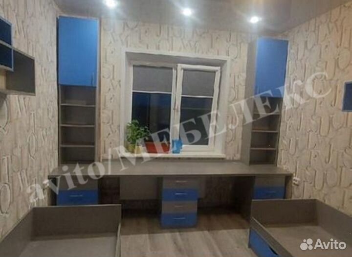 Рабочая зона у окна