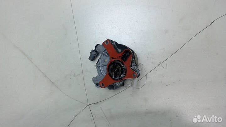 Насос вакуумный Peugeot 3008, 2010