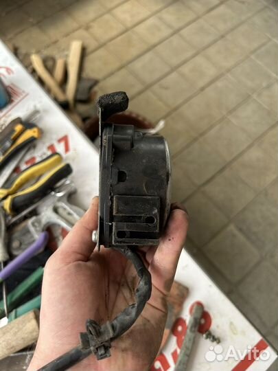 Автомобильная антенна