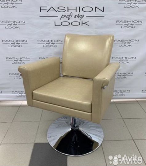 Парикмахерское кресло «лесли»