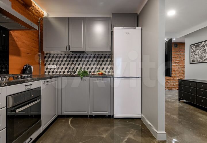 Комната 25 м² в 3-к., 1/5 эт.