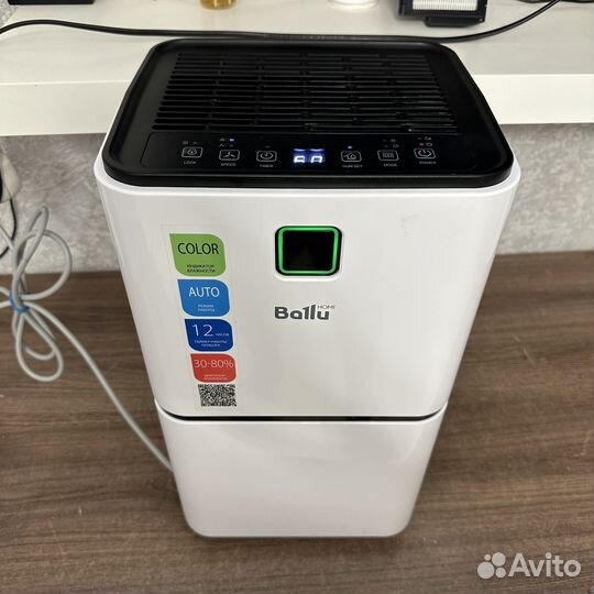 Осушитель воздуха Ballu BD15ER новый