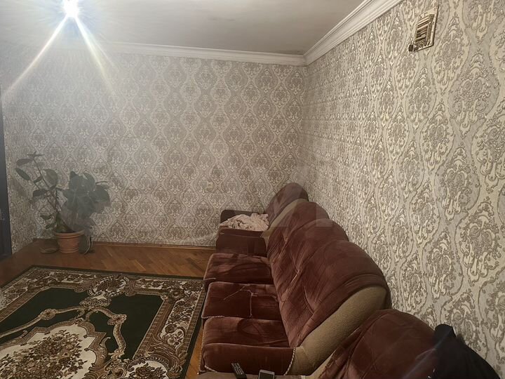 4-к. квартира, 100 м², 1/9 эт.