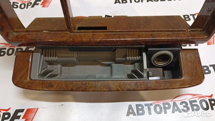 Opel Omega B накладка центральной консоли магнитол