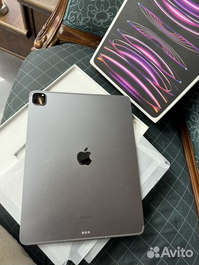 iPad pro 12.9 m2 2022 1tb