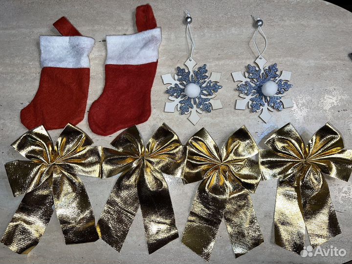 Елочные игрушки