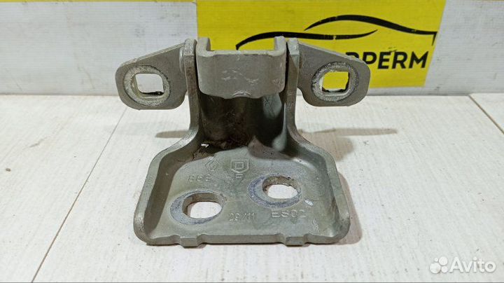 Петля двери Renault Logan