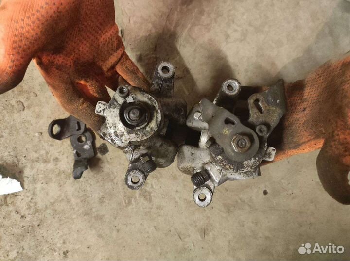 Тормозные суппорта задние Citroen C4