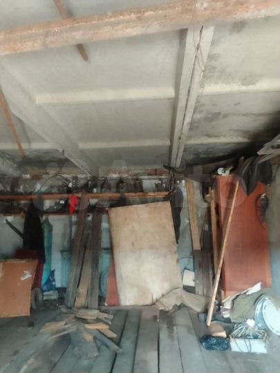 Гараж, > 30 м²