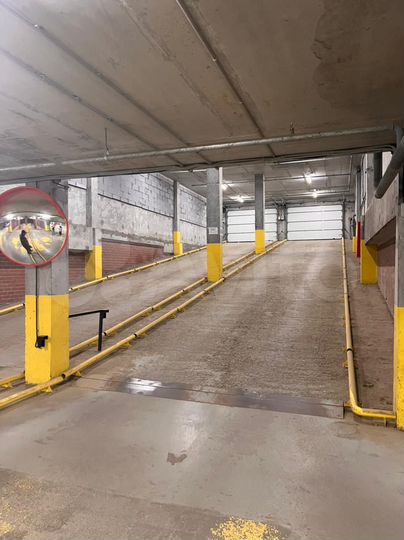 Машиноместо, 26 м²