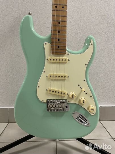 Электрогитара Jet JS-300+Аксессуары