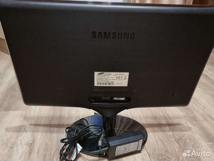 Монитор Samsung 22 S22B370