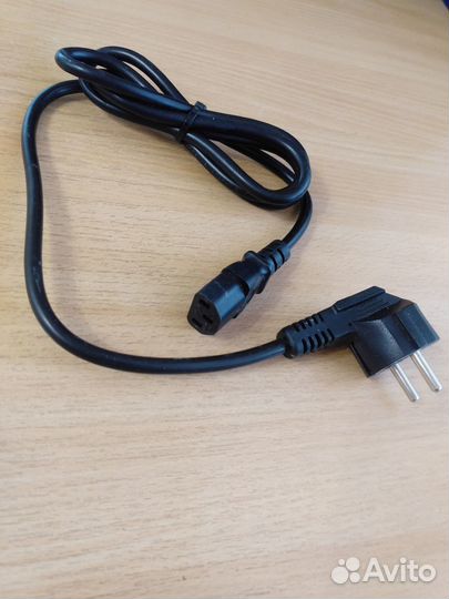 Кабель для компьютера
