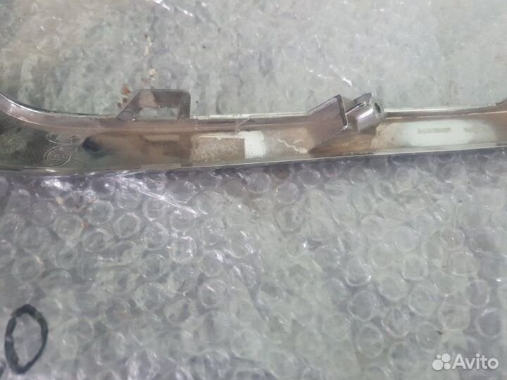 Накладка на бампер передняя правая LADA Granta