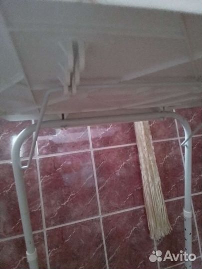 Столик перенасной