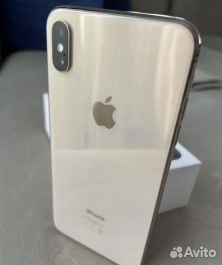 iPhone Xs, 64 ГБ